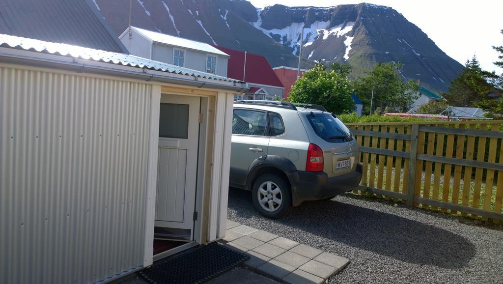 Comfortable Bungalow Ísafjörður Екстериор снимка